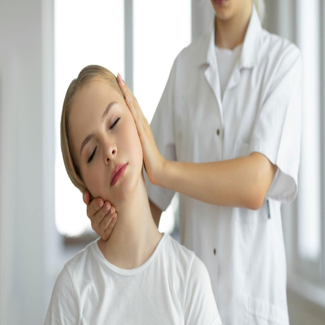 Ameliyatsız Bel ve Boyun Fıtığı Tedavisi: İlaçlar, Fizik Tedavi ve Daha Fazlası | 